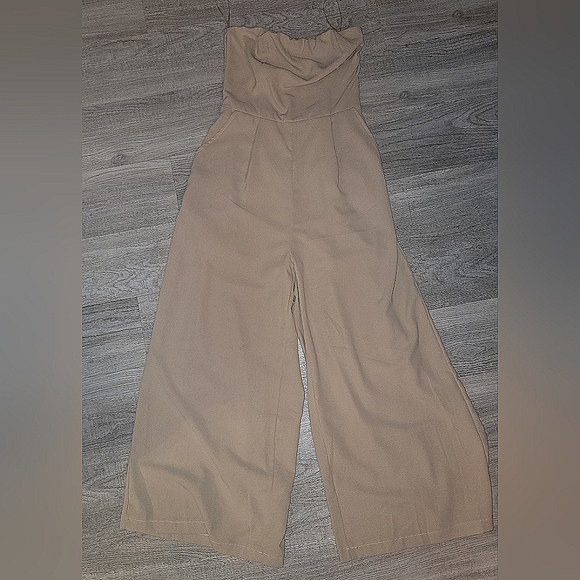 AKIRA Pants - Jumpsuit